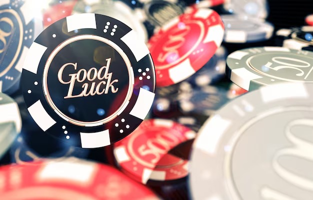 khusus 303 app showing live baccarat table and deposit options via DANA and OVO