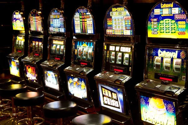 khusus 303 Togel Online draw results displayed on mobile app screen